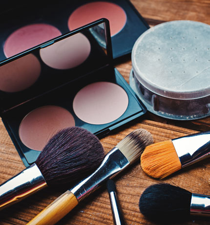 make-up pallets and brushes